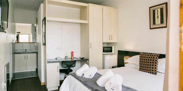 Pennylane Guest House 에르멜로 외부 사진